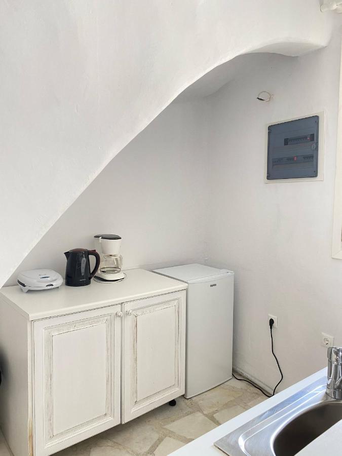 Blue Harmony Suites Of Mykonos Mykonos Town エクステリア 写真