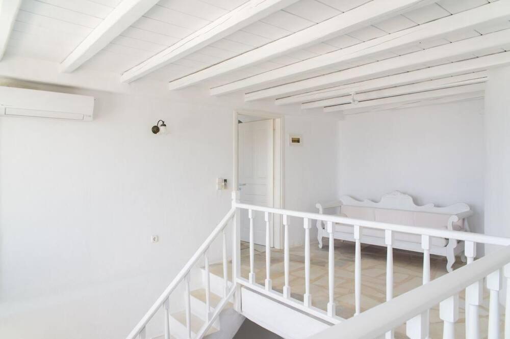 Blue Harmony Suites Of Mykonos Mykonos Town エクステリア 写真